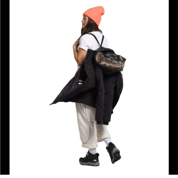 The North Face Black Artic premium Parka - Picture 4 of 13